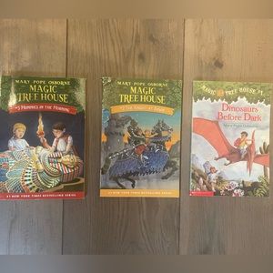 Magic Treehouse books. Set of 3